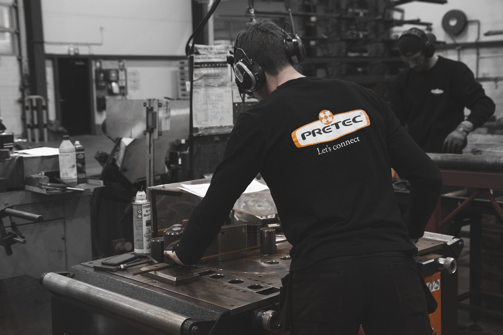 Pretec worker 