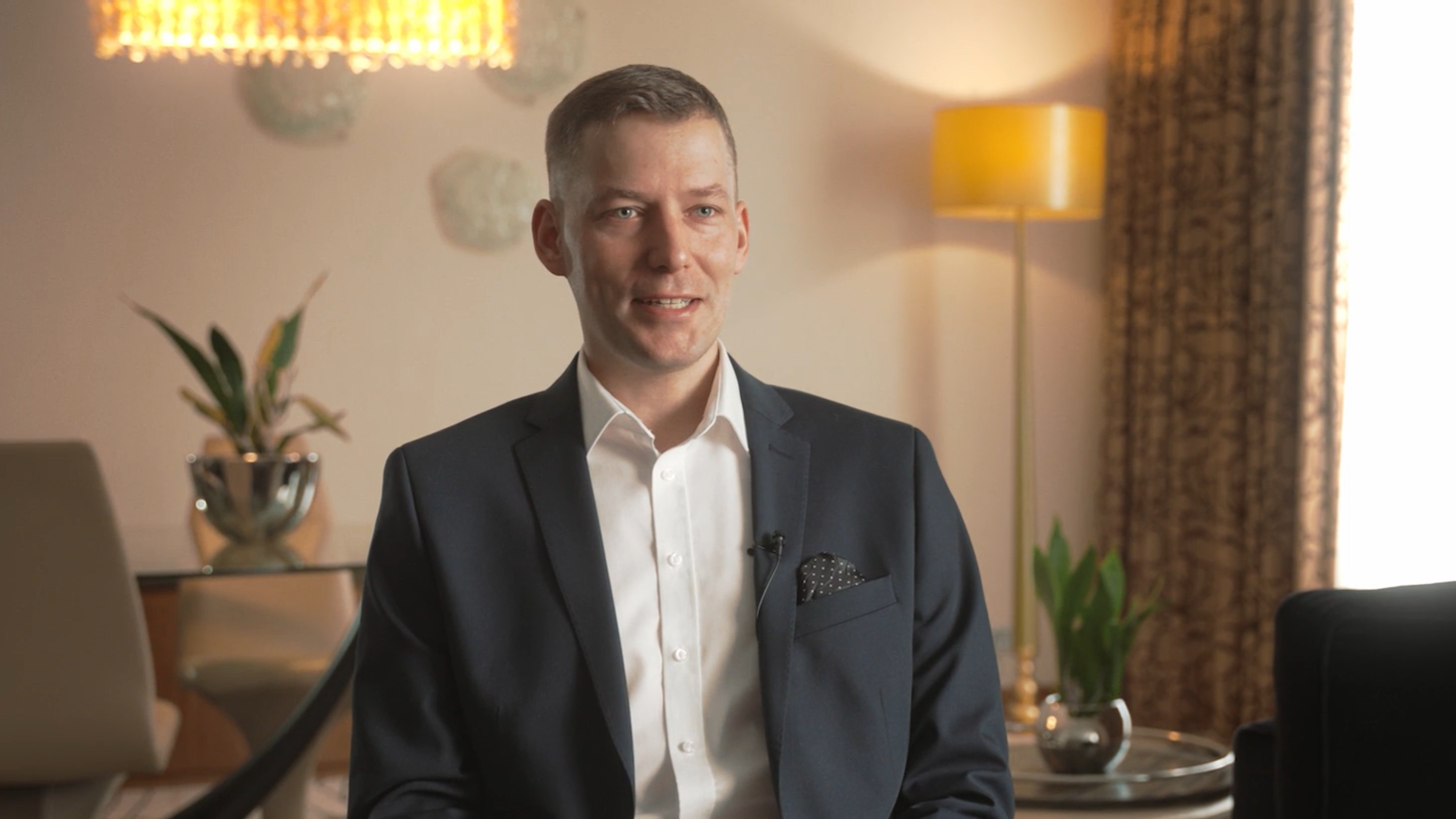 Poznaj Grzegorza - konsultanta biznesowego, który wspiera rozwój klientów RamBase