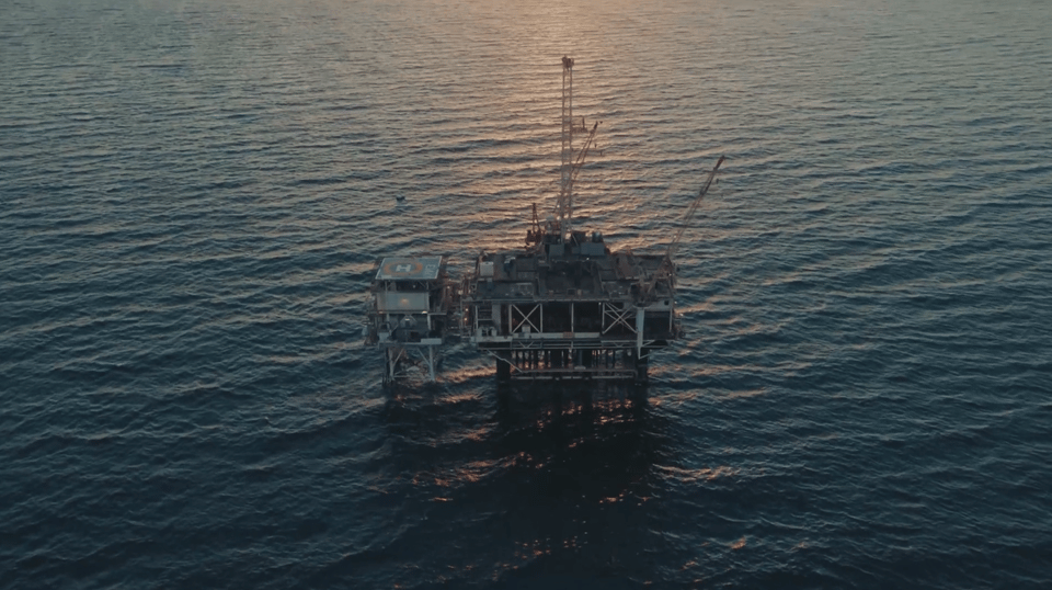 Still oil gas energy