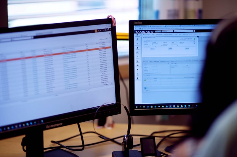 Masz trudności z integracją wczorajszego systemu ERP z dzisiejszą technologią? Oto, co musisz wiedzieć.